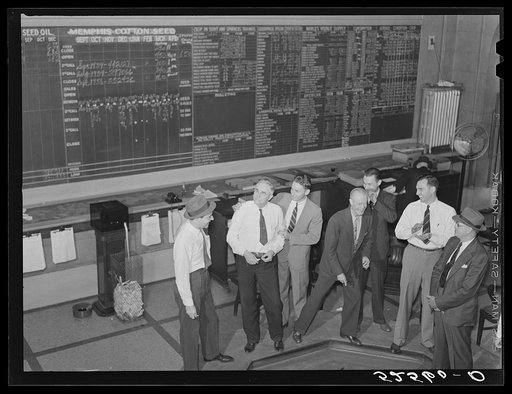 Untitled photo, possibly related to: Interior of Memphis cotton exchange, Tennessee
