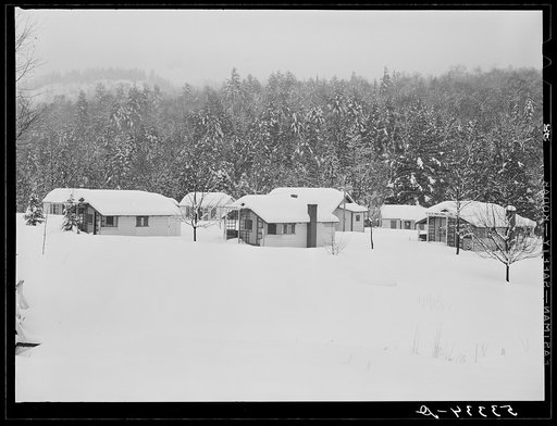 Closed tourist camps near Jackson, New Hampshire