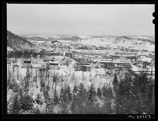 Untitled photo, possibly related to: North Conway, New Hampshire, and Presidential Range of White Mountains in distance