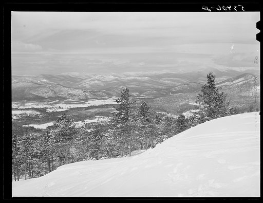 The Presidents Range of White Mountains, seen from top of Cranmore Mountain. New Hampshire