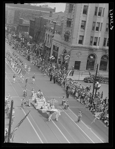 Cotton carnival. Memphis, Tennessee