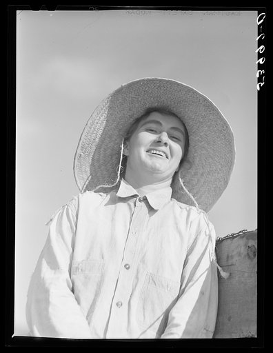 Untitled photo, possibly related to: Mrs. W.D. Anglin, who had been helping her husband in the field. Transylvania Project, Louisiana