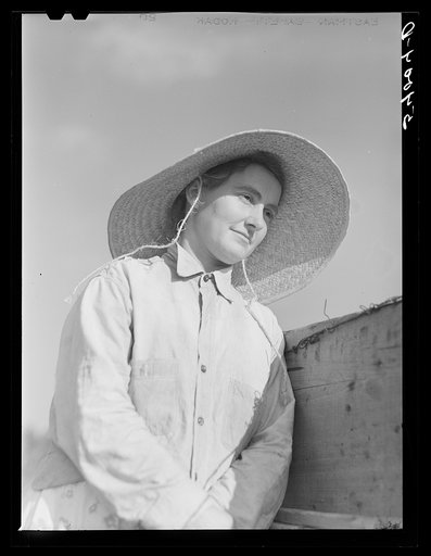 Mrs. W.D. Anglin, who had been helping her husband in the field. Transylvania Project, Louisiana