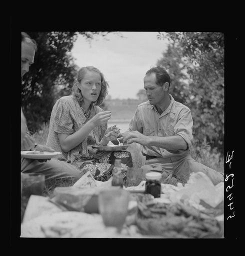 Untitled photo, possibly related to: Farm family having fish fry along Cane River on Fourth of July near Natchitoches, Louisiana