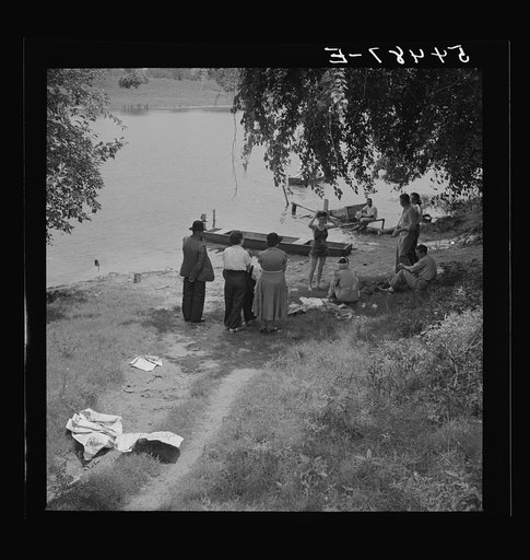Untitled photo, possibly related to: Boating and fishing along Cane River on Fourth of July near Natchitoches, Louisiana