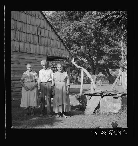Melrose, Natchitoches Parish, Louisiana. Three of the oldest of the French mulatto colony in the cotton plantation region. Members of the Rocque family (see general caption)