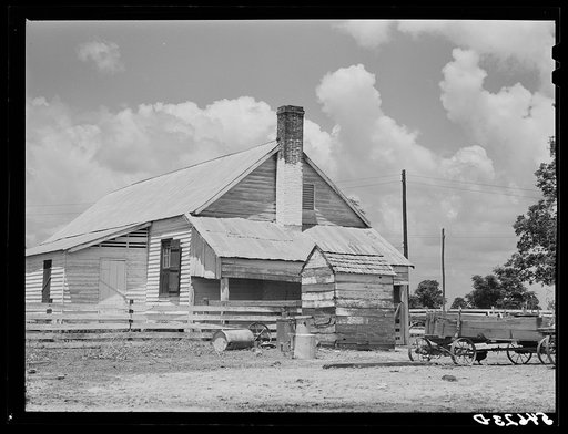 Melrose, Natchitoches Parish, Louisiana. Old barn on cotton plantation built and formerly owned by mulattoes