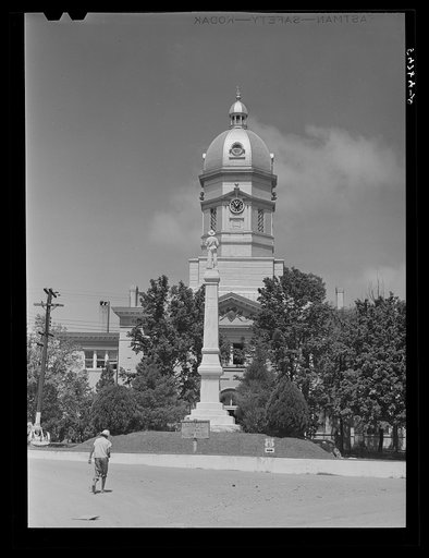 Untitled photo, possibly related to: Courthouse in Port Gibson, Mississippi