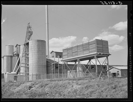 Untitled photo, possibly related to: Distillery near Bardstown, Kentucky