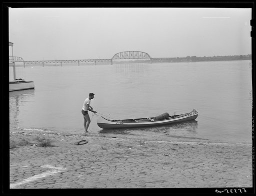 Canoeing on the Ohio River on Saturday. Louisville, Kentucky