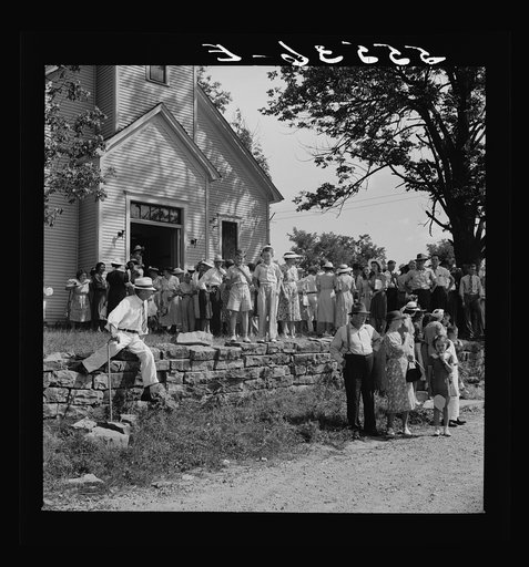 Visiting after church. Linwood, Kentucky