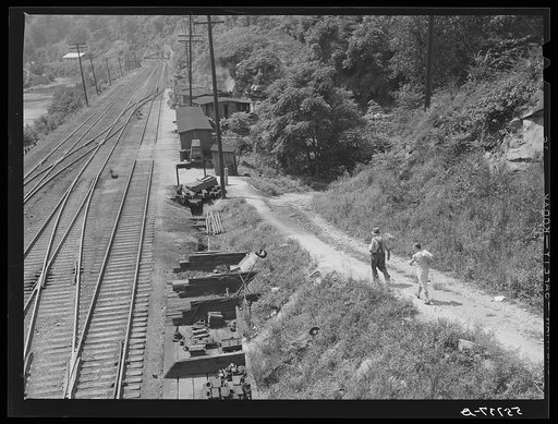 Mountain people bringing home groceries and supplies near Hazard, Kentucky