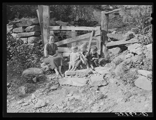 Mountain family and home up Stinking Creek on Pine Mountain, Kentucky