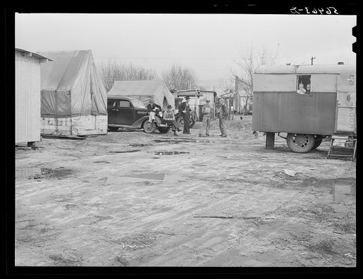 Metal shelters, tents, trailers of construction workers and Army families.  Metal shelters rent for ten dollars a month, and trailer space is two dollars a week. Near Fort Benning, Columbus, Georgia