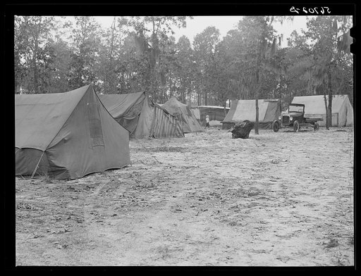 Living quarters of construction workers near Camp Blanding, Florida