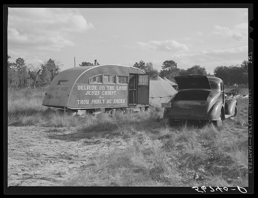 Itinerant preacher from South Carolina saving the souls of the construction workers at Camp Livingston job near Alexandria, Louisiana