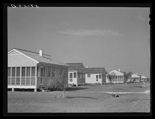 Labor homes for agricultural workers. Osceola migratory labor camp, Belle Glade, Florida