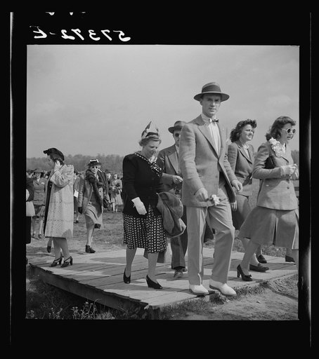 Spectators at the Point-to-Point Cup race of the Maryland Hunt Club. Worthington Valley, near Glyndon, Maryland