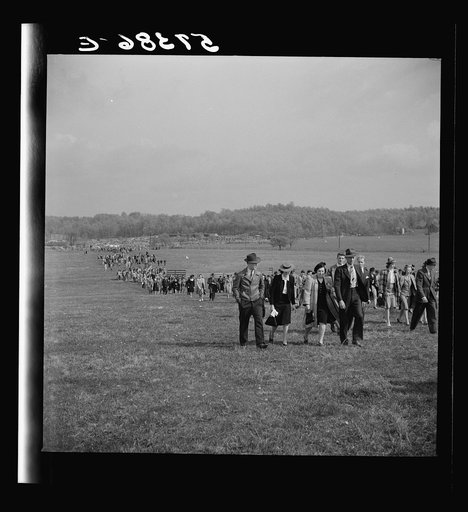 Spectators at the Point-to-Point Cup race of the Maryland Hunt Club. Worthington Valley, near Glyndon, Maryland