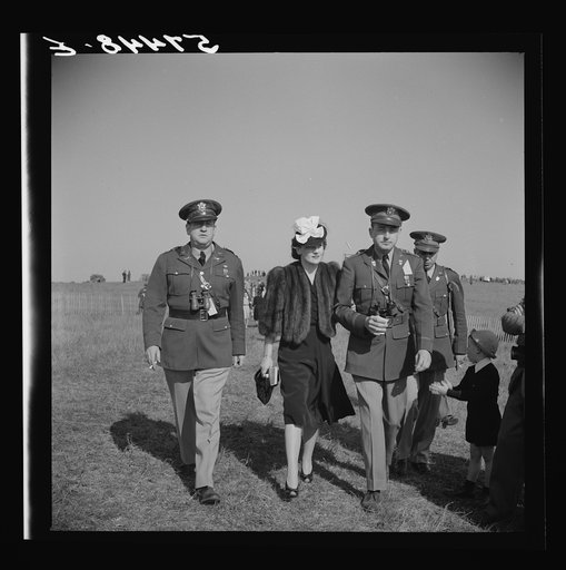 Spectators at horse races. Warrenton, Virginia