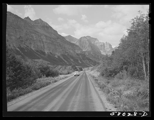 Many Glacier highway. Glacier National Park, Montana