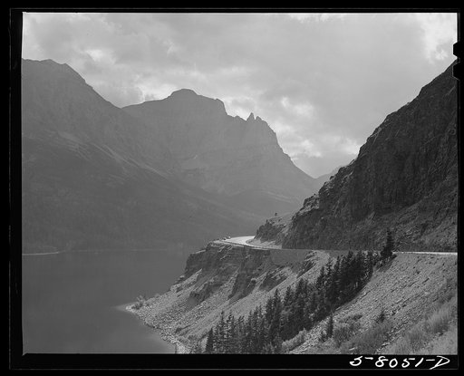Going-to-the-Sun highway along Saint Mary Lake. Glacier National Park, Montana