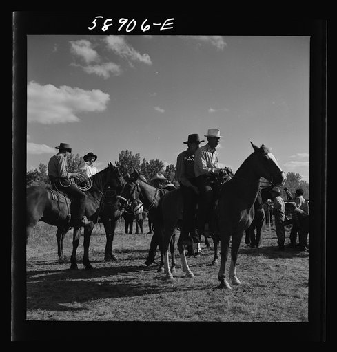 Untitled photo, possibly related to: Indians at the Crow fair. Crow Agency, Montana