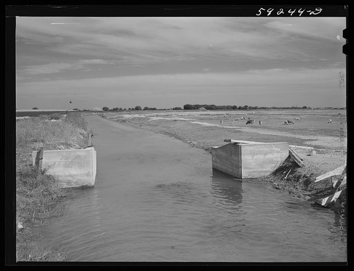 FSA (Farm Security Administration) project family's home. Scottsbluff, North Platte River Valley, Nebraska