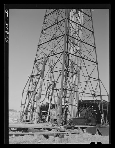 Untitled photo, possibly related to: Preparing to drill an oil well in Goodrich field of Continental oil company. Valley Center oil field near Wichita, Kansas