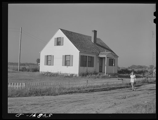 Home of family on FSA (Farm Security Administration) project. Two Rivers, Waterloo, Nebraska