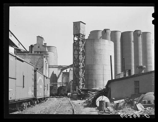 Grain elevators. Minneapolis, Minnesota
