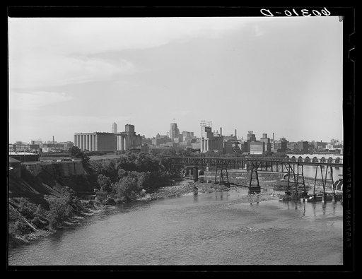 Flour mills and grain elevators along the river. Minneapolis, Minnesota