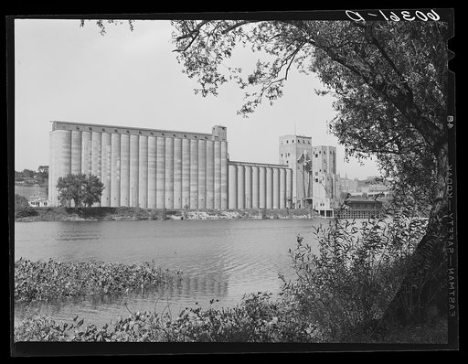Untitled photo, possibly related to: Grain elevators along Mississippi River. Saint Paul, Minnesota