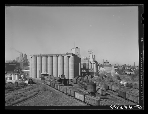 Untitled photo, possibly related to: Grain elevators and flour mill district. Minneapolis, Minnesota