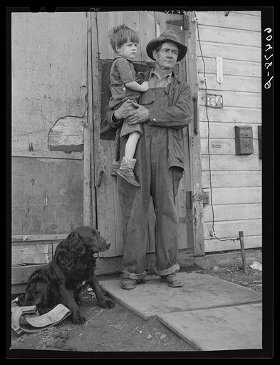 Residents of river bottom's shacktown. Dubuque, Iowa