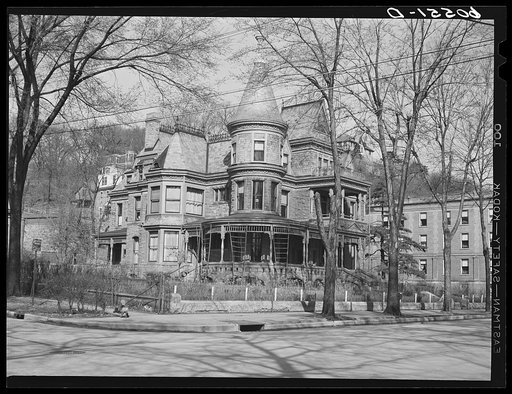 Victorian house. Dubuque, Iowa