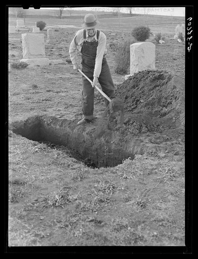 Gravedigger. Woodbine, Iowa