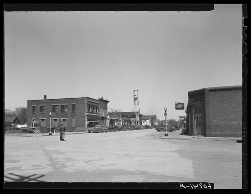 Main street. Scranton, Iowa