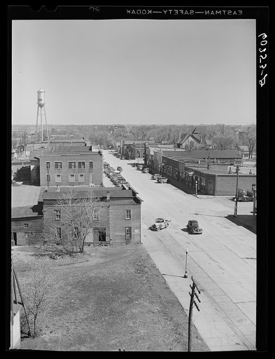 Main street of Scranton, Iowa. "Tanktown"