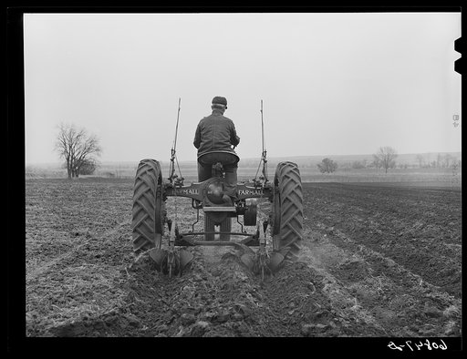 Listing. Western Iowa corn county. Monona County, Iowa
