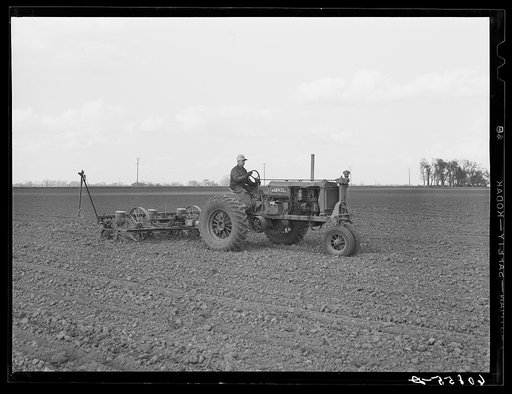 Four-row tractor corn planter. Jasper County, Iowa