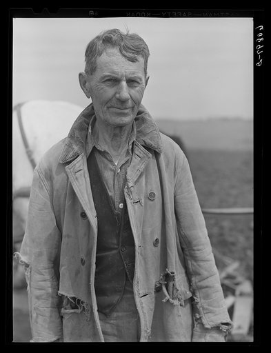 Eighty year old corn farmer. Harrison County, Iowa