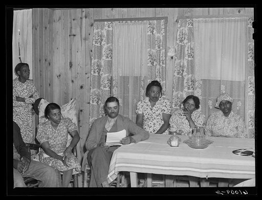 Untitled photo, possibly related to: Meeting to discuss farm problems. Southeast Missouri Farms