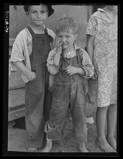 Children of family living on the other side of the levee, along Mississippi riverbottoms. They will move to one of the new Delmo labor homes. New Madrid County, Missouri