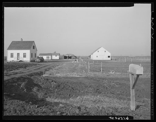 Amundson farm unit. Red River Valley Farms, North Dakota