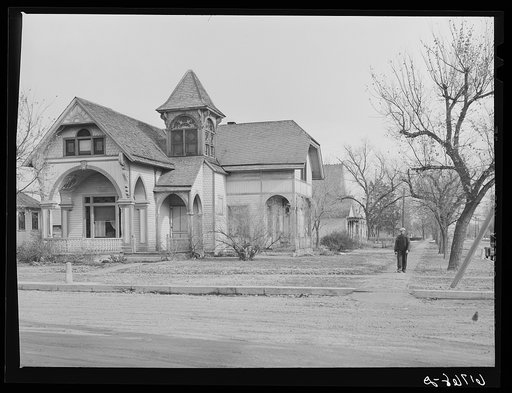 Untitled photo, possibly related to: House in Kearney, Nebraska