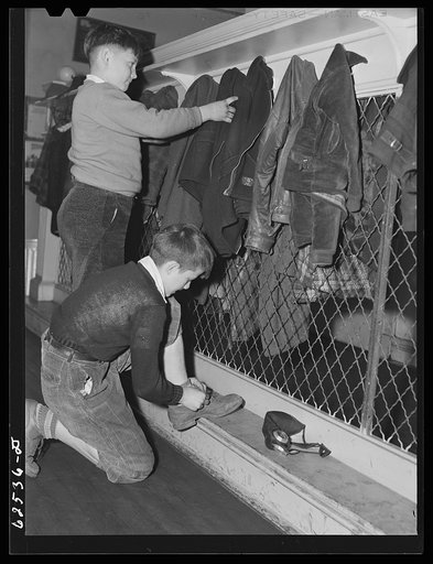 Cloak room, public school. Norfolk, Virginia