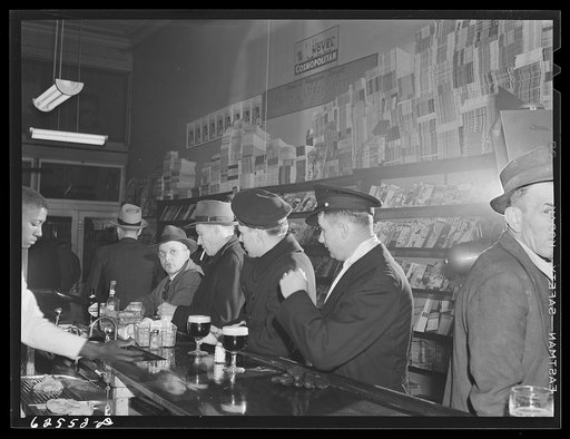 Bar. Norfolk, Virginia