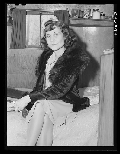 Untitled photo, possibly related to: Sailor's wife living in trailer camp near Navy yard. Portsmouth, Virginia