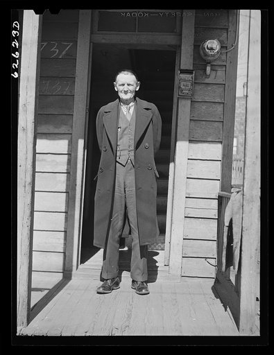 Ex-farmer from North Carolina, now living in Norfolk, Virginia. Employed at National Tent and Awning Company